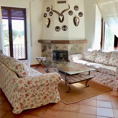 Complejo Valdepusa 펜션